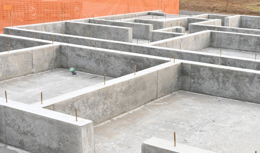 Spring Foundation Inspections: Early Signs of Damage Contractors Shoul